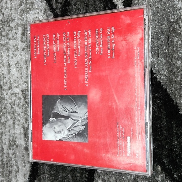 EXCLUSIVE VICTORIA SECRET 2003 SONGS OF LOVE BY STING CD 💿 - Picture 2 of 8